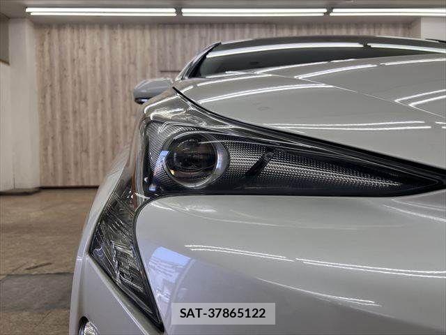 Toyota PRIUS 2017-09 7223732-22