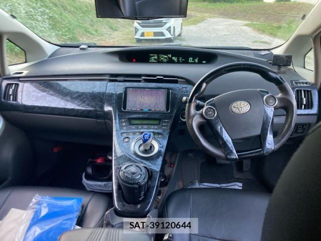 Toyota PRIUS 2010-08 7218334-13