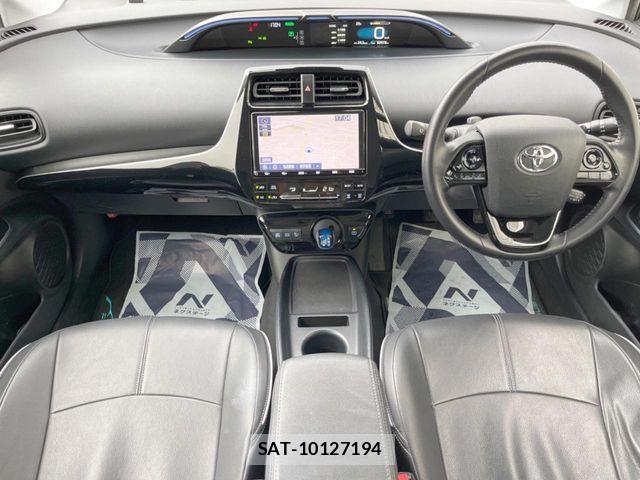 Toyota PRIUS 2019-06 7218324-1