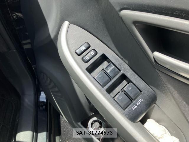 Toyota PRIUS 2010-07 7215800-12