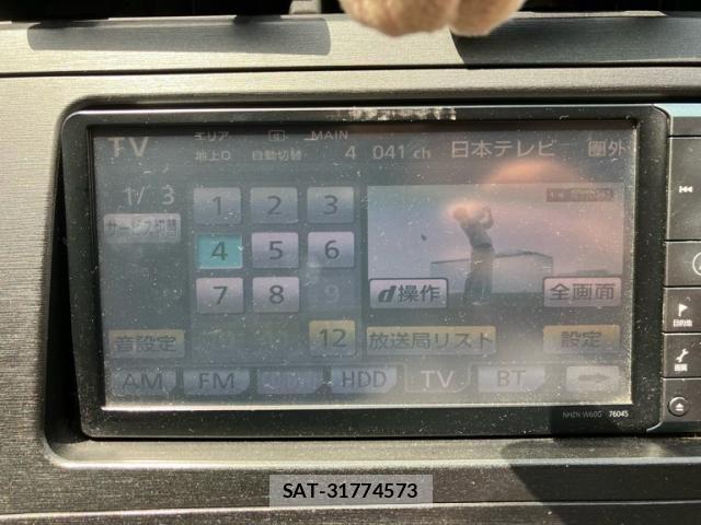 Toyota PRIUS 2010-07 7215800-16
