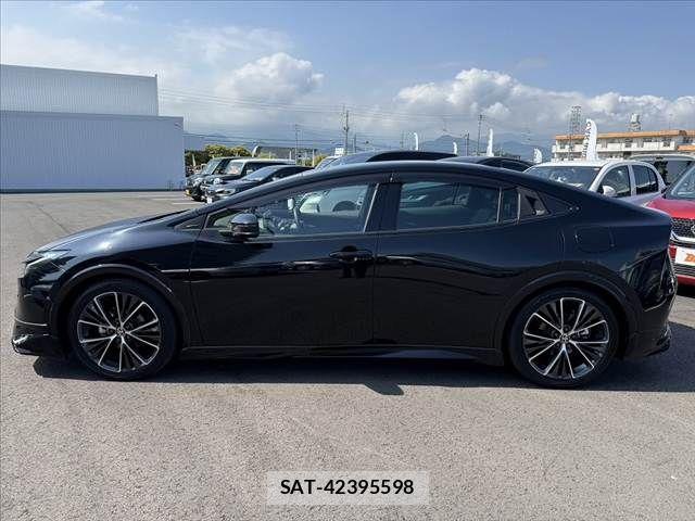 Toyota PRIUS 2024-03 7223844-11