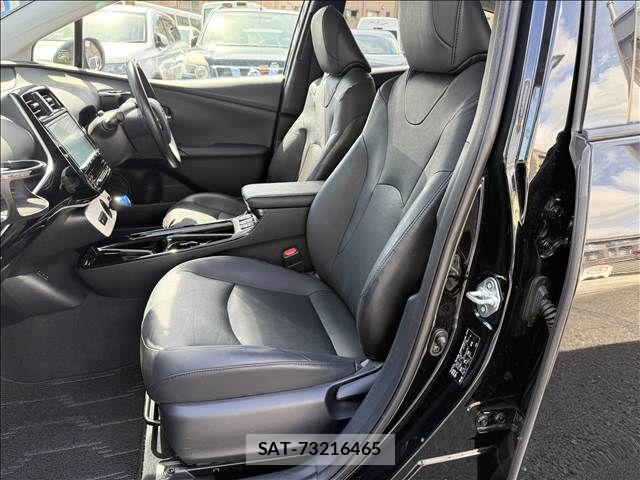Toyota PRIUS 2018-02 7223743-24
