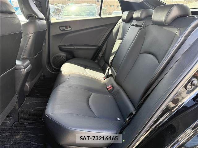 Toyota PRIUS 2018-02 7223743-25