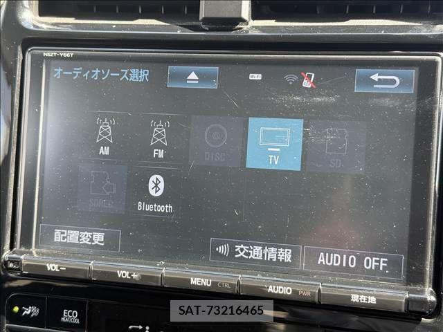 Toyota PRIUS 2018-02 7223743-2