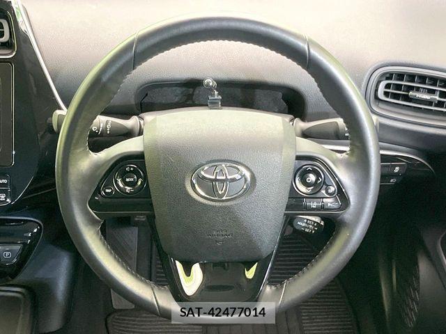 Toyota PRIUS 2019-04 7223767-10
