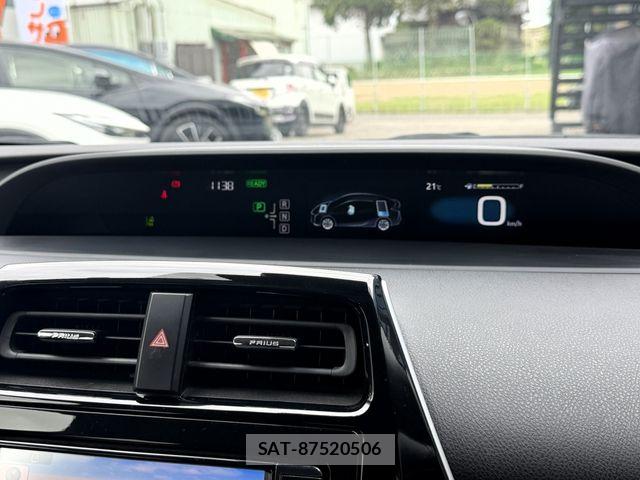 Toyota PRIUS 2017-10 7223737-17