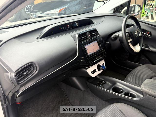 Toyota PRIUS 2017-10 7223737-22