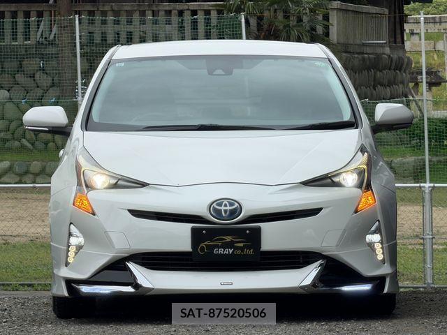 Toyota PRIUS 2017-10 7223737-3