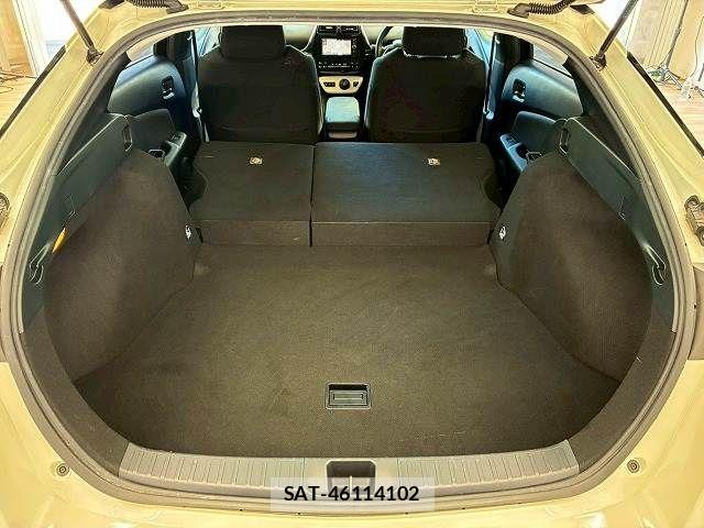 Toyota PRIUS 2017-12 7223735-12