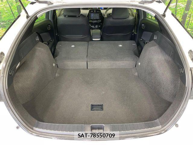 Toyota PRIUS 2019-03 7223757-9