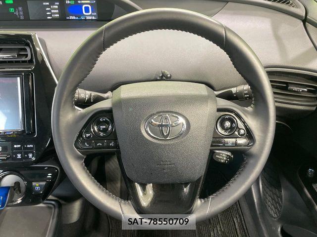 Toyota PRIUS 2019-03 7223757-10
