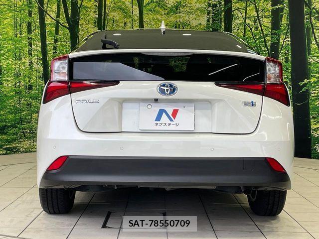 Toyota PRIUS 2019-03 7223757-14