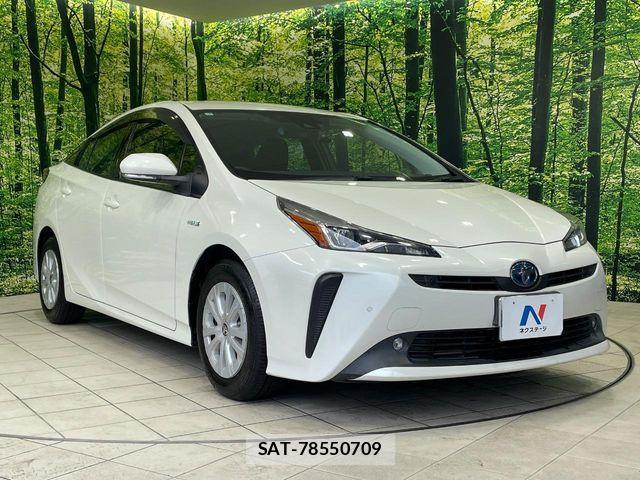 Toyota PRIUS 2019-03 7223757-15