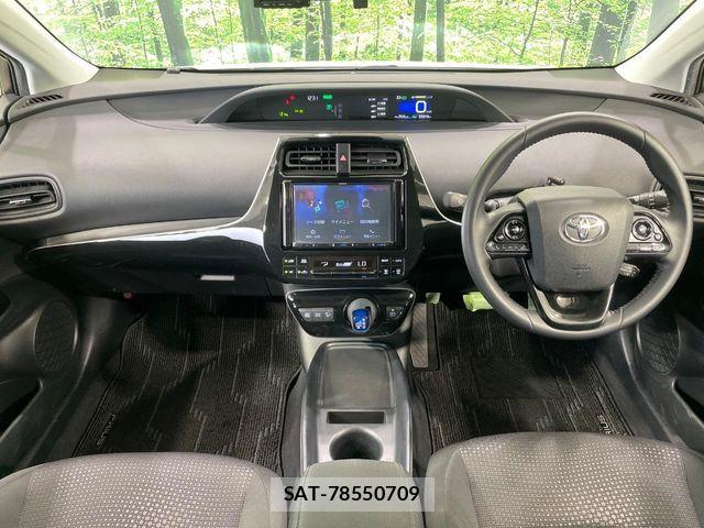 Toyota PRIUS 2019-03 7223757-1
