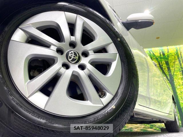 Toyota PRIUS 2016-12 7223709-12