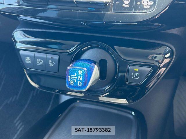 Toyota PRIUS 2021-11 7223790-19