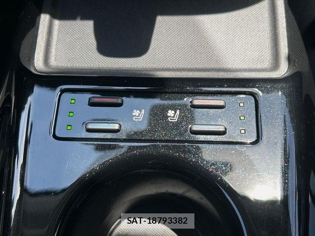 Toyota PRIUS 2021-11 7223790-6