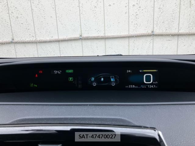 Toyota PRIUS 2019-10 7223775-12