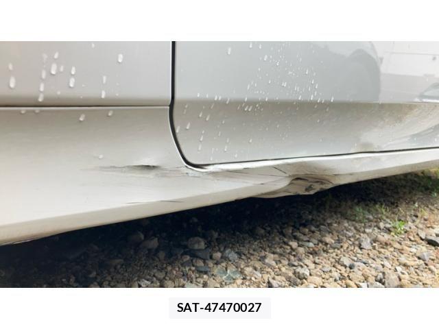 Toyota PRIUS 2019-10 7223775-20