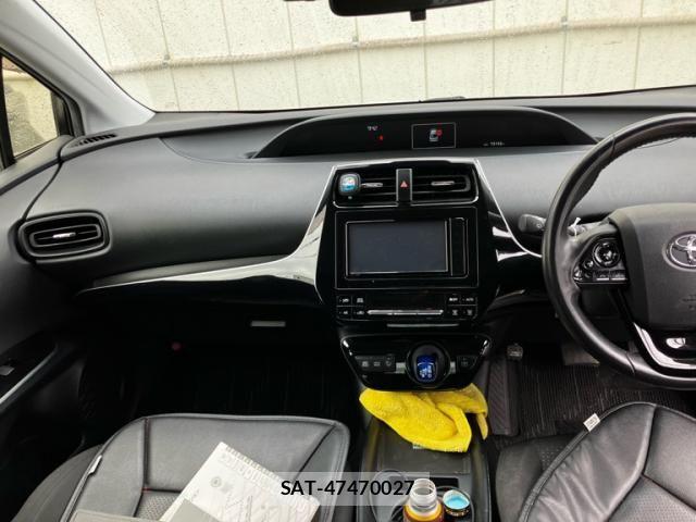 Toyota PRIUS 2019-10 7223775-5