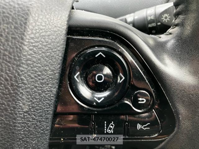 Toyota PRIUS 2019-10 7223775-7