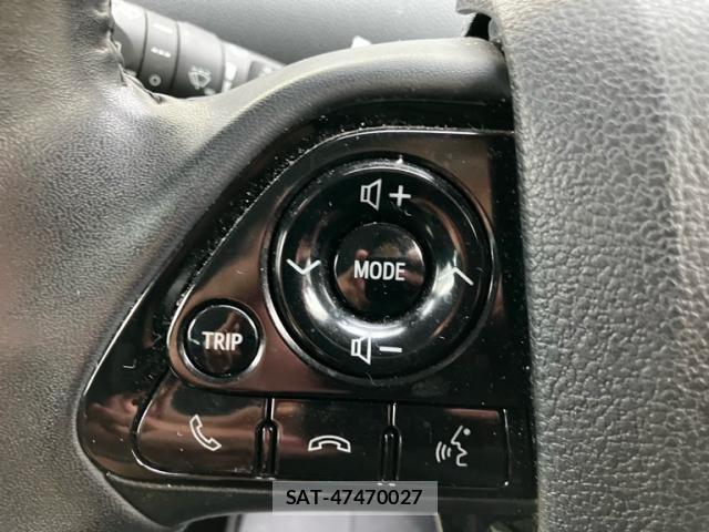 Toyota PRIUS 2019-10 7223775-8