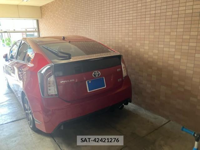 Toyota PRIUS 2013-05 7223658-8