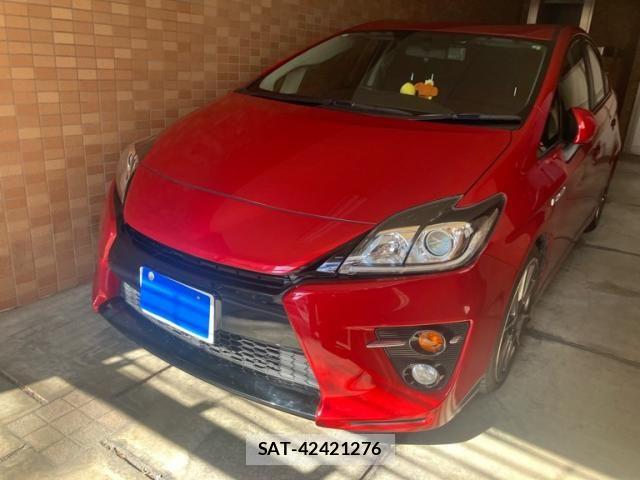 Toyota PRIUS 2013-05 7223658-1