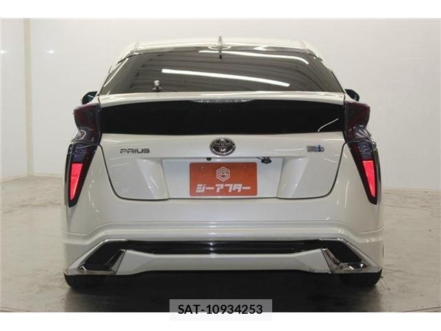 Toyota PRIUS 2015-12 7223688-6