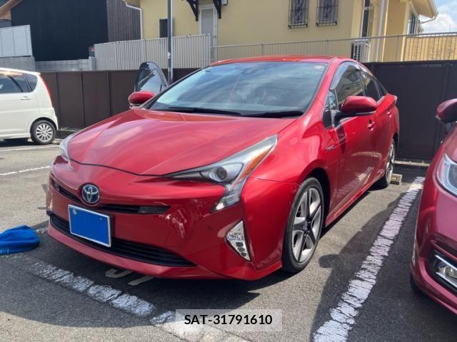 Toyota PRIUS 2016-06 7223697-1