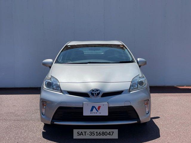 Toyota PRIUS 2014-10 7223680-13