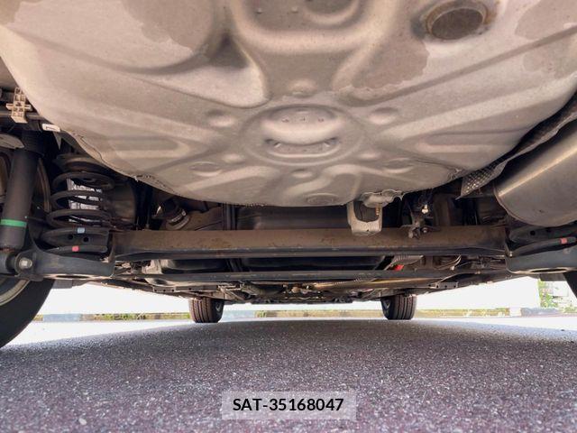 Toyota PRIUS 2014-10 7223680-18
