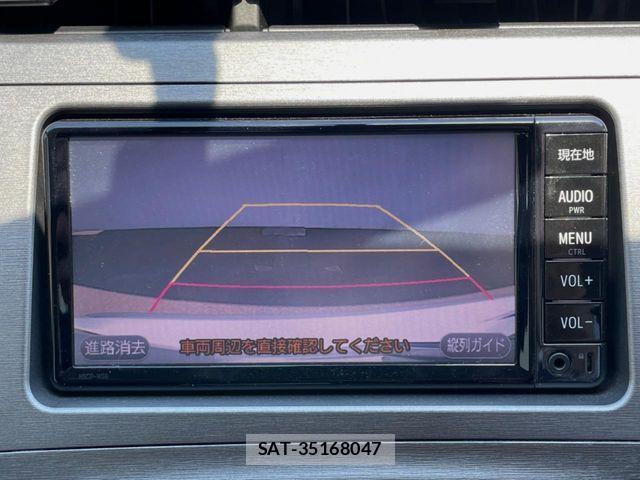 Toyota PRIUS 2014-10 7223680-3