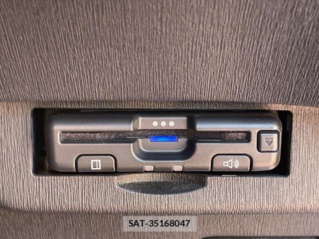 Toyota PRIUS 2014-10 7223680-5
