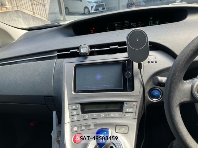 Toyota PRIUS 2013-08 7223665-10