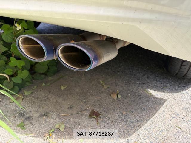 Toyota PRIUS 2014-07 7215458-3
