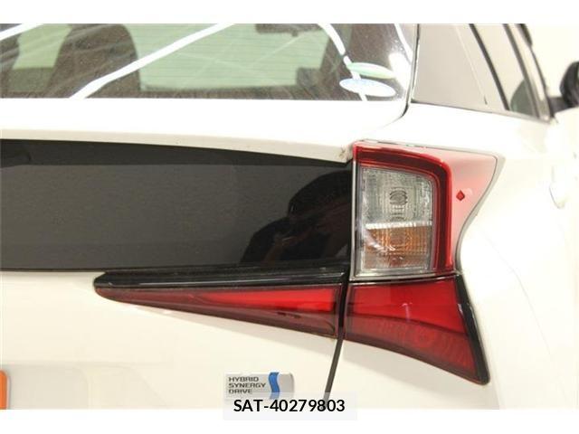 Toyota PRIUS 2020-03 7223780-17