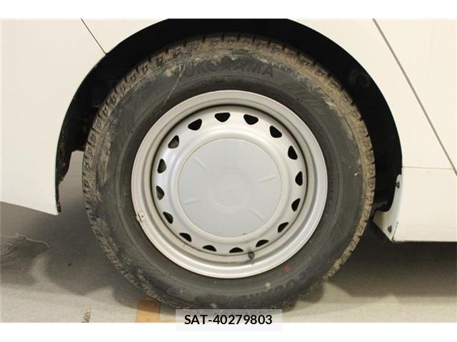 Toyota PRIUS 2020-03 7223780-22