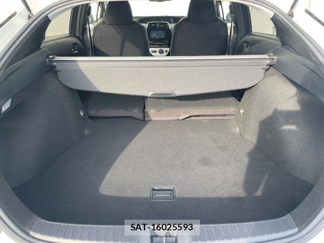 Toyota PRIUS 2016-06 7218503-10