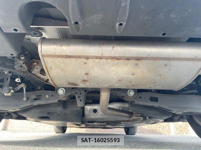 Toyota PRIUS 2016-06 7218503-18
