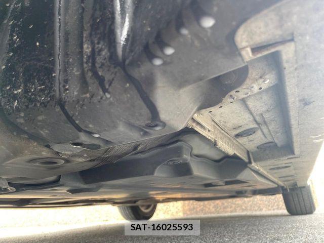 Toyota PRIUS 2016-06 7218503-19