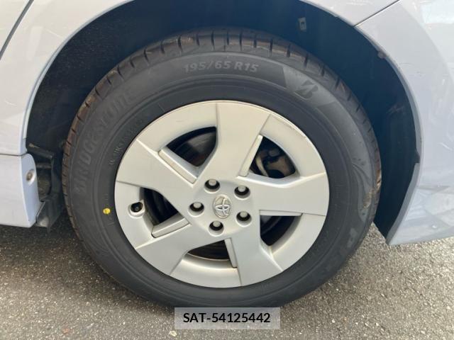 Toyota PRIUS 2009-10 7223617-10