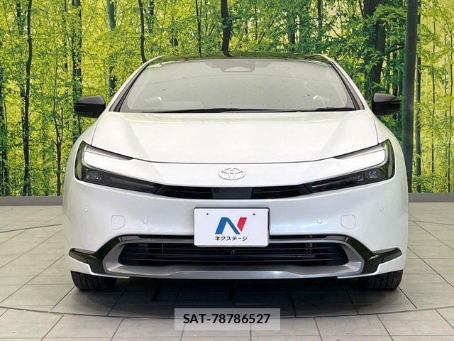 Toyota PRIUS 2023-07 7223820-13