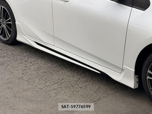 Toyota PRIUS 2022-03 7223792-13