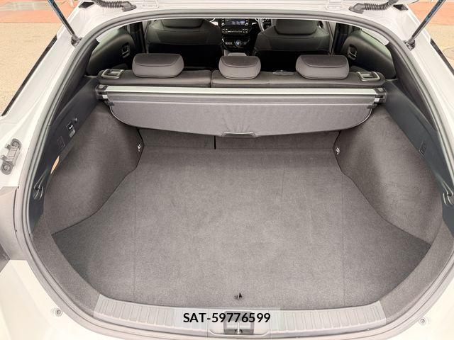 Toyota PRIUS 2022-03 7223792-21