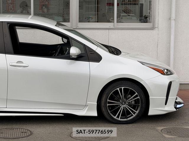 Toyota PRIUS 2022-03 7223792-8