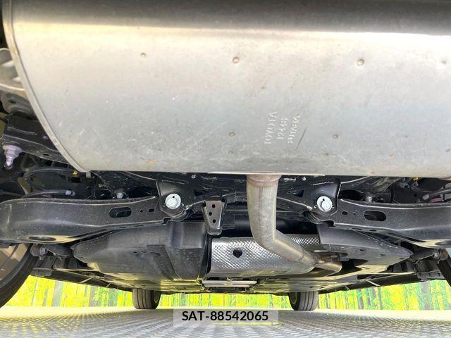 Toyota PRIUS 2024-12 7223858-18