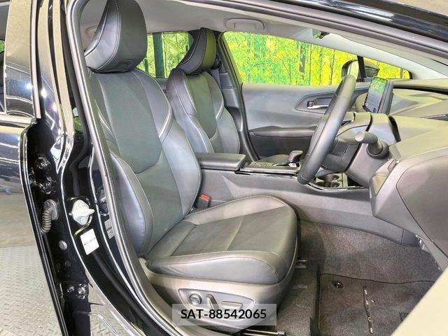 Toyota PRIUS 2024-12 7223858-7