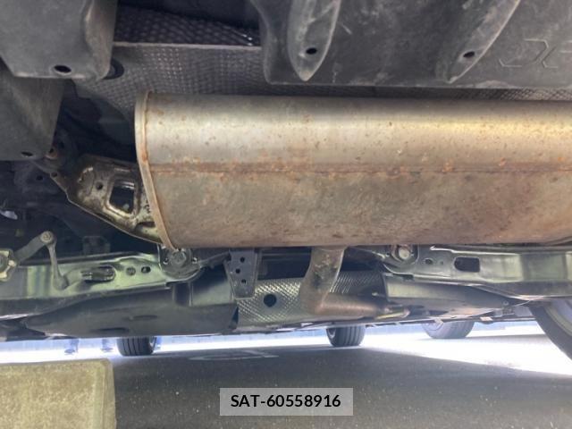 Toyota PRIUS 2018-01 7218167-8